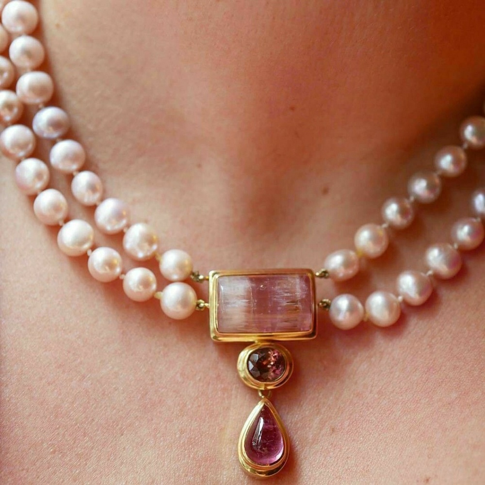 Looking for Vintage Antique Jewelry